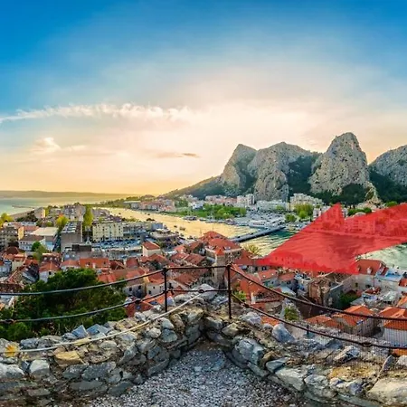 Alley * Omiš